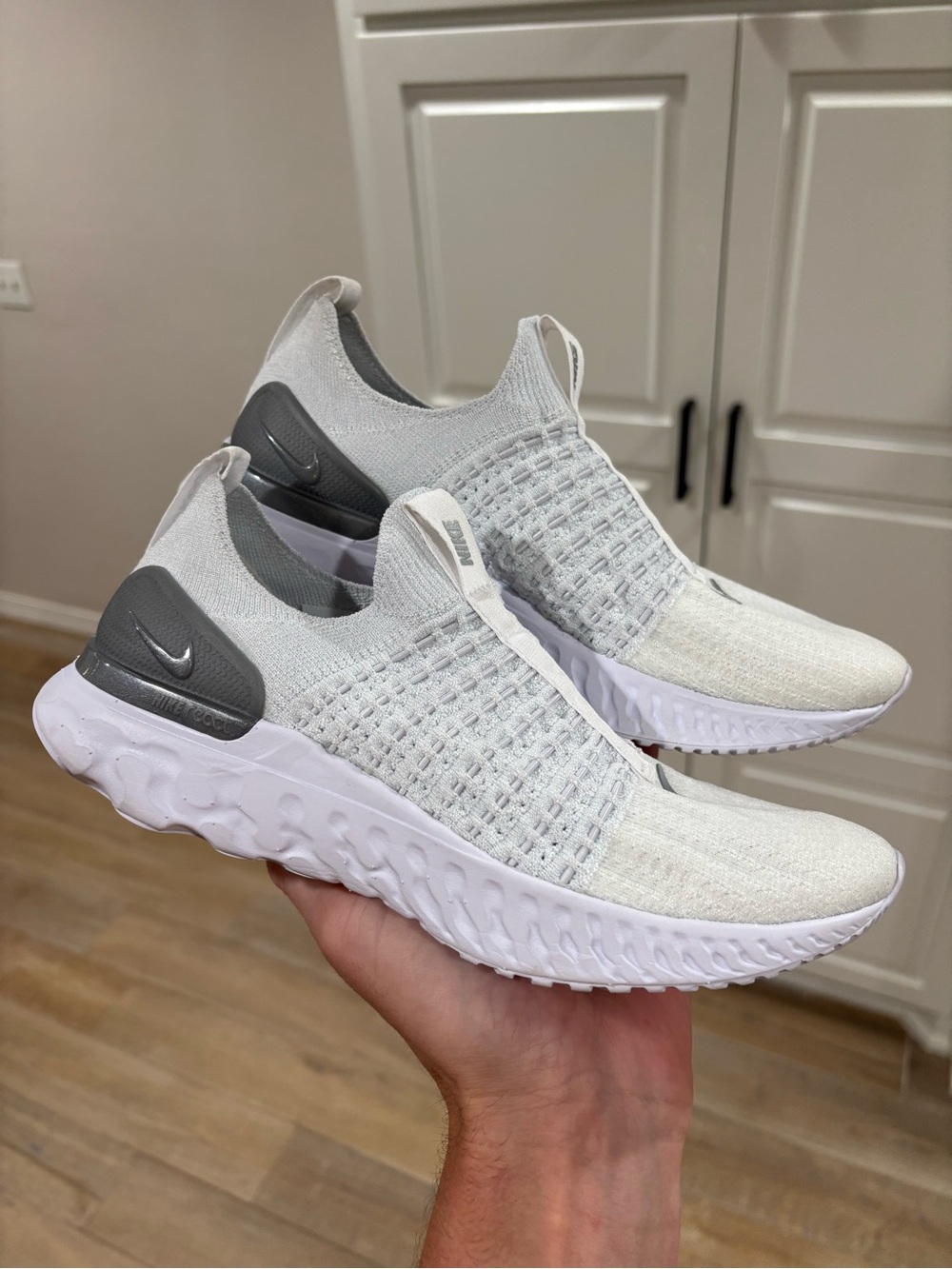 Nike React Phantom Run Flyknit 2 White Platinum CJ0280-100 Women's Running Shoes